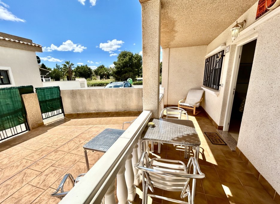 Revente - Apartment - Villamartín