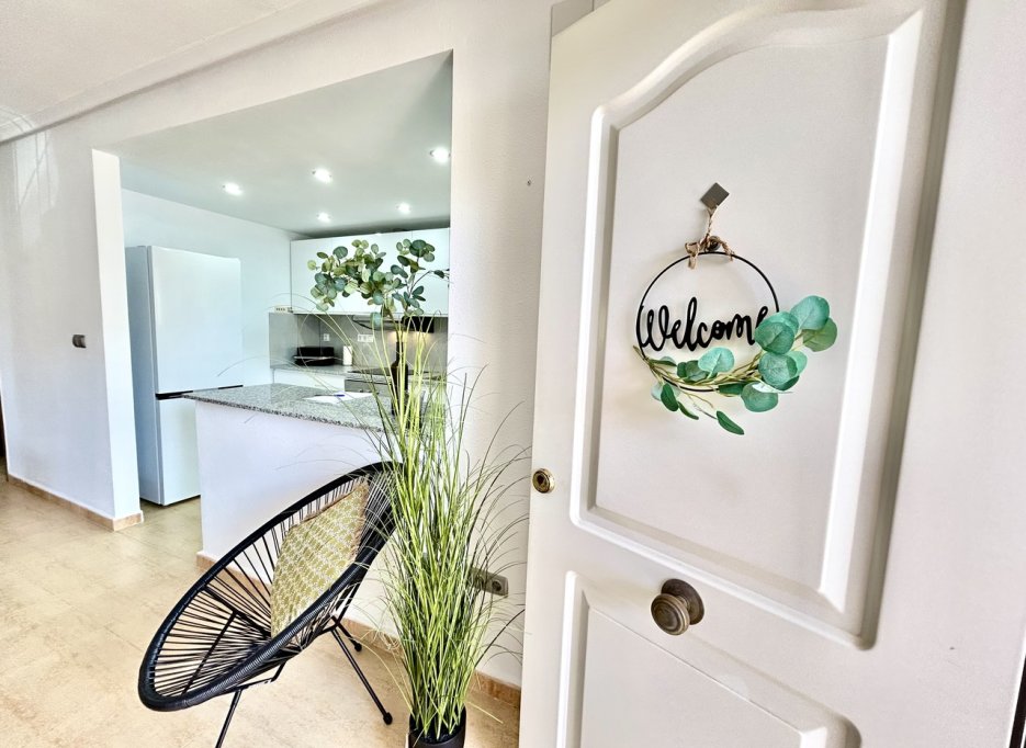 Revente - Apartment - Villamartín