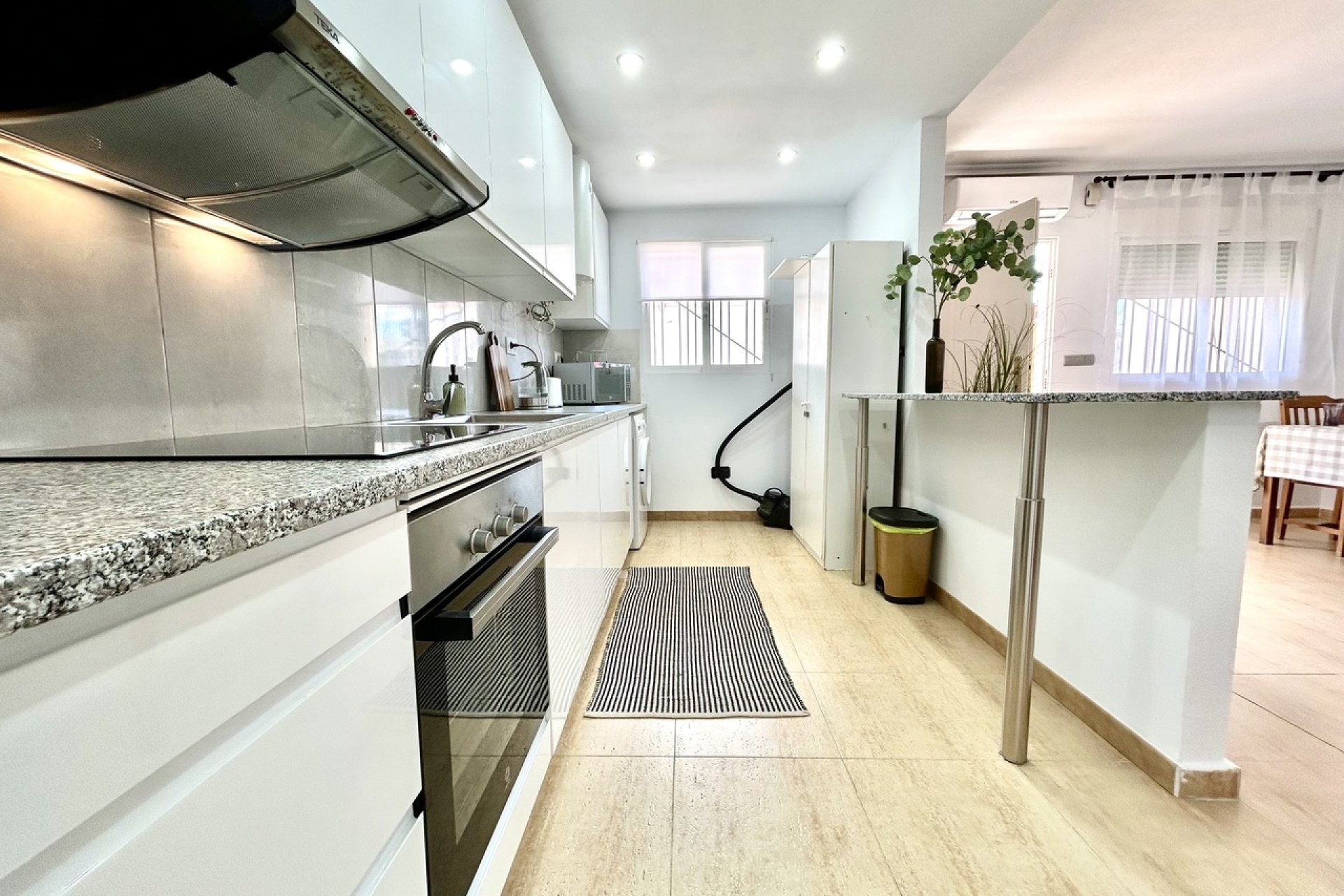 Revente - Apartment - Villamartín