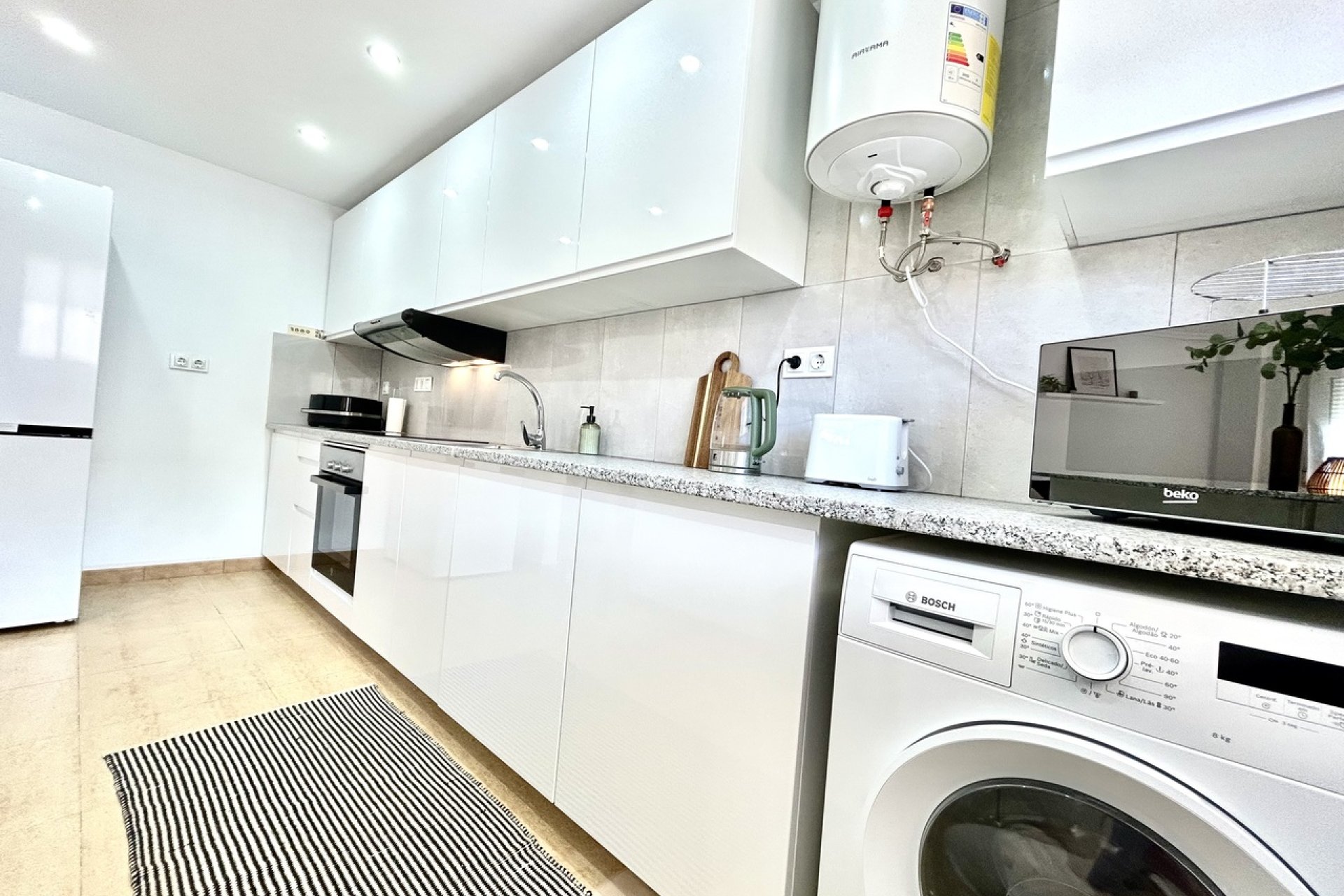 Revente - Apartment - Villamartín