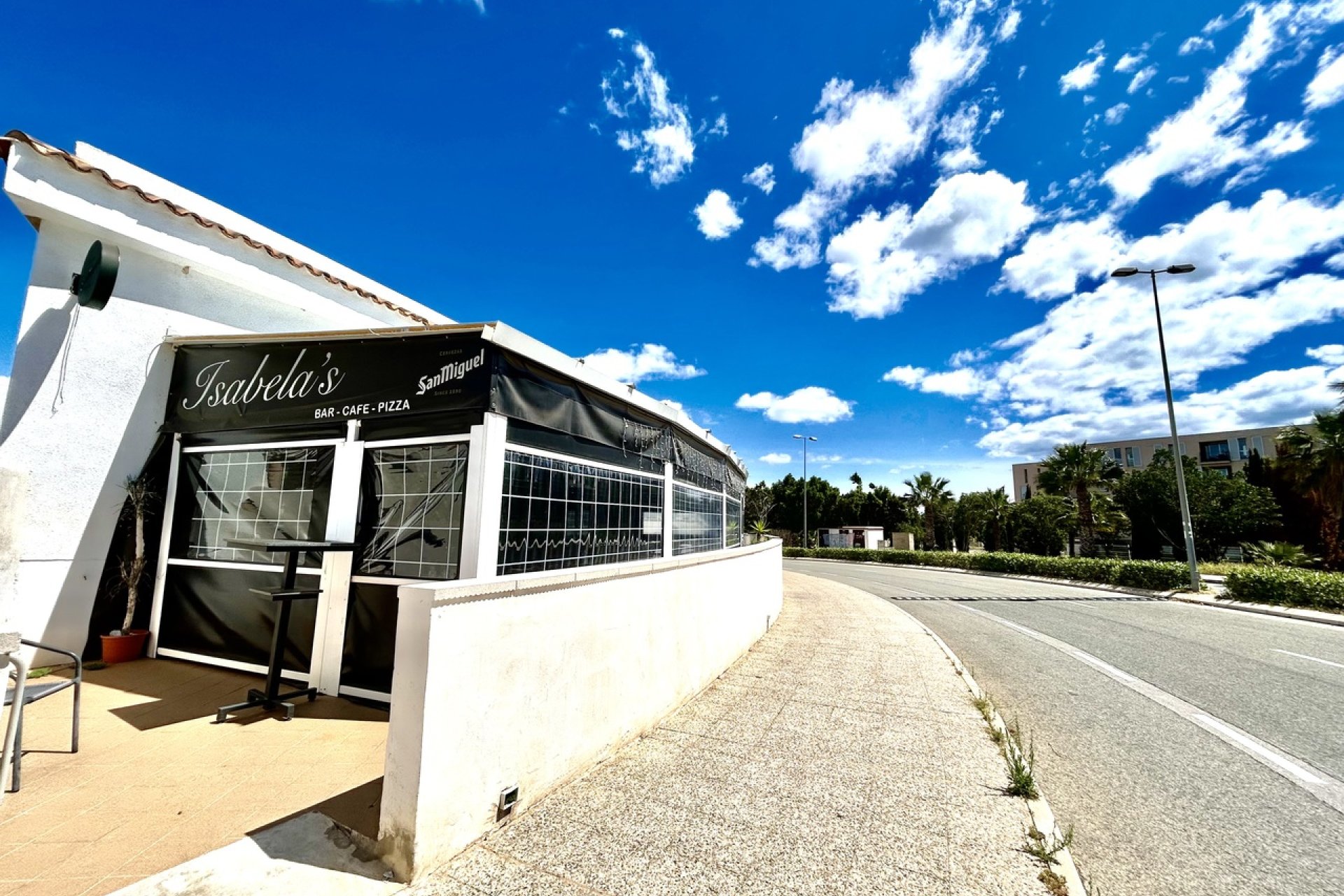 Revente - Apartment - Villamartín