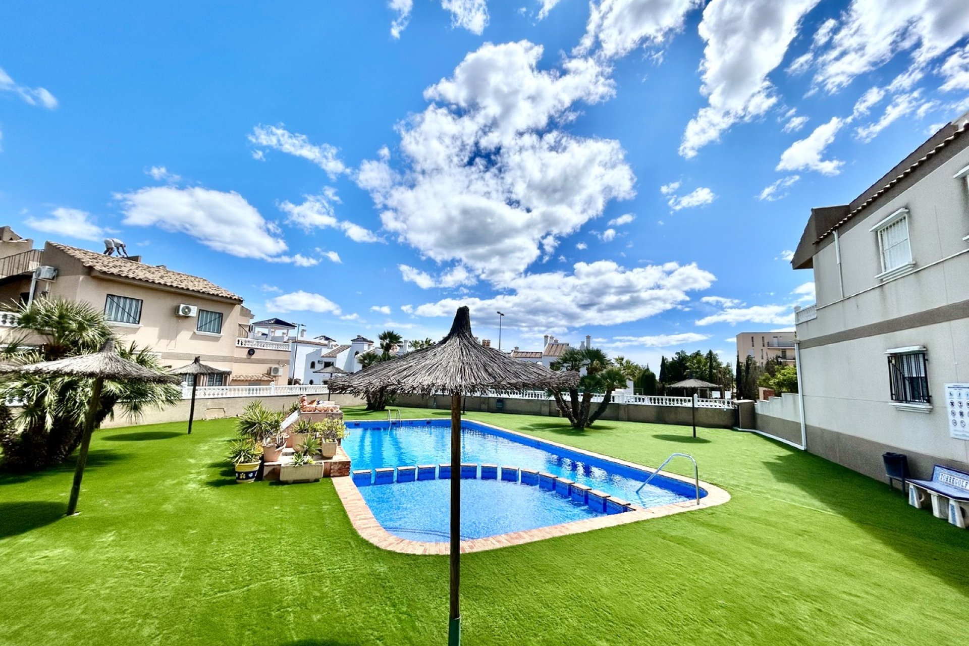 Revente - Apartment - Villamartín