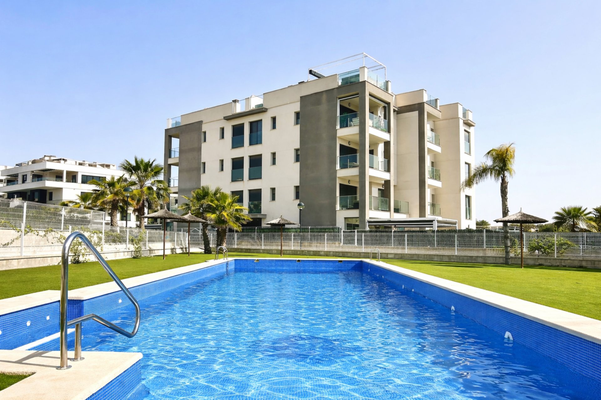 Revente - Apartment - Villamartín