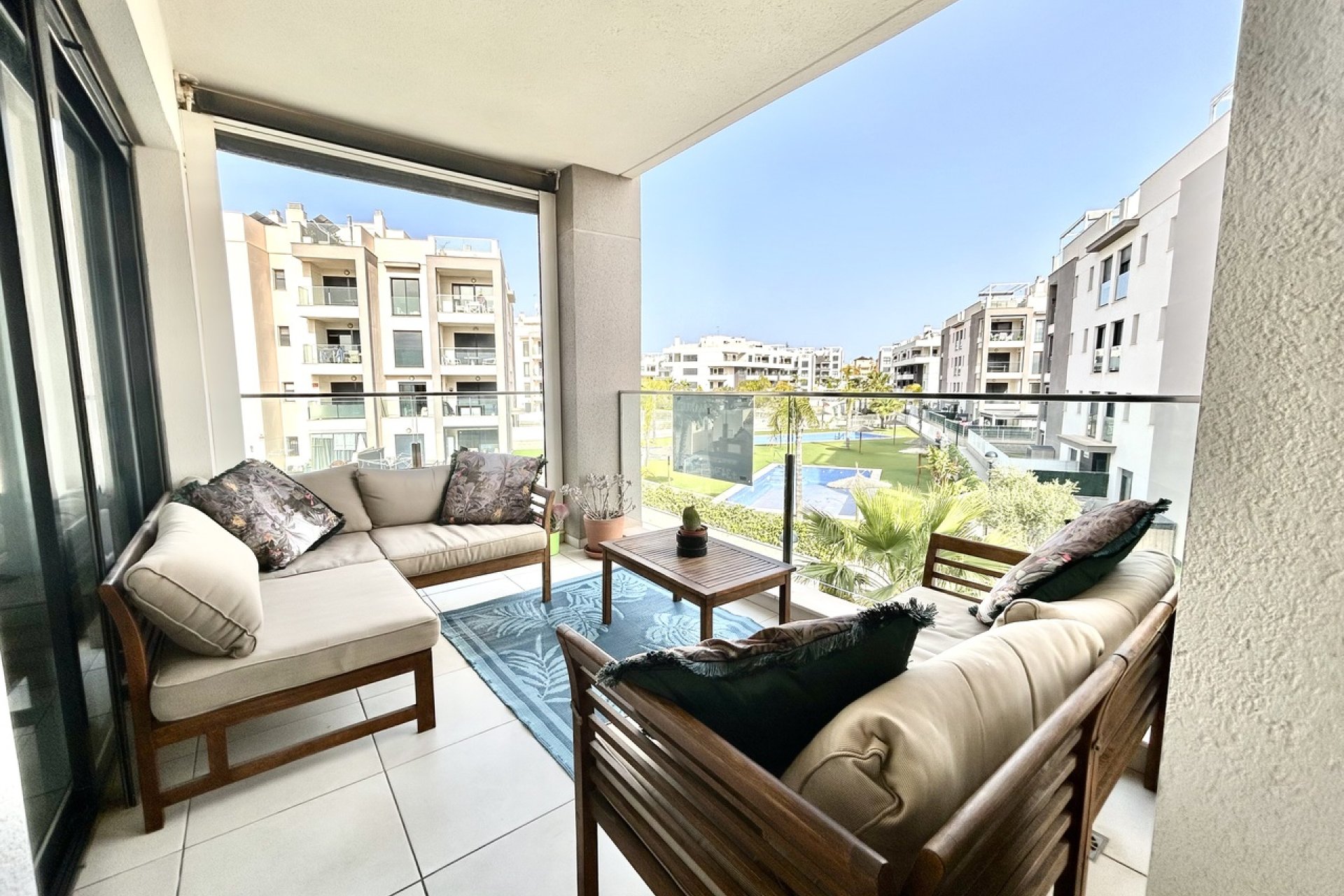 Revente - Apartment - Villamartín