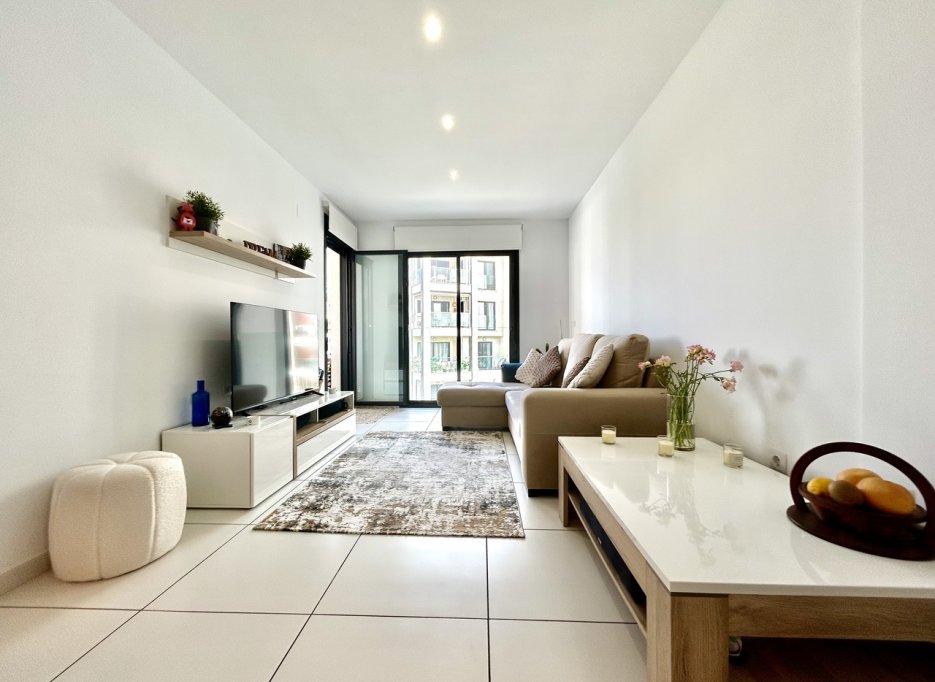 Revente - Apartment - Villamartín