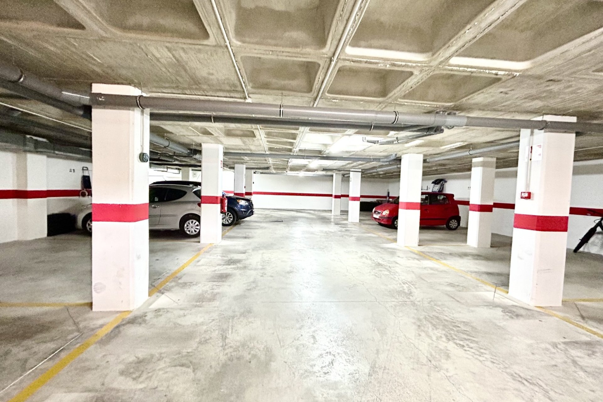 Revente - Apartment - Villamartín