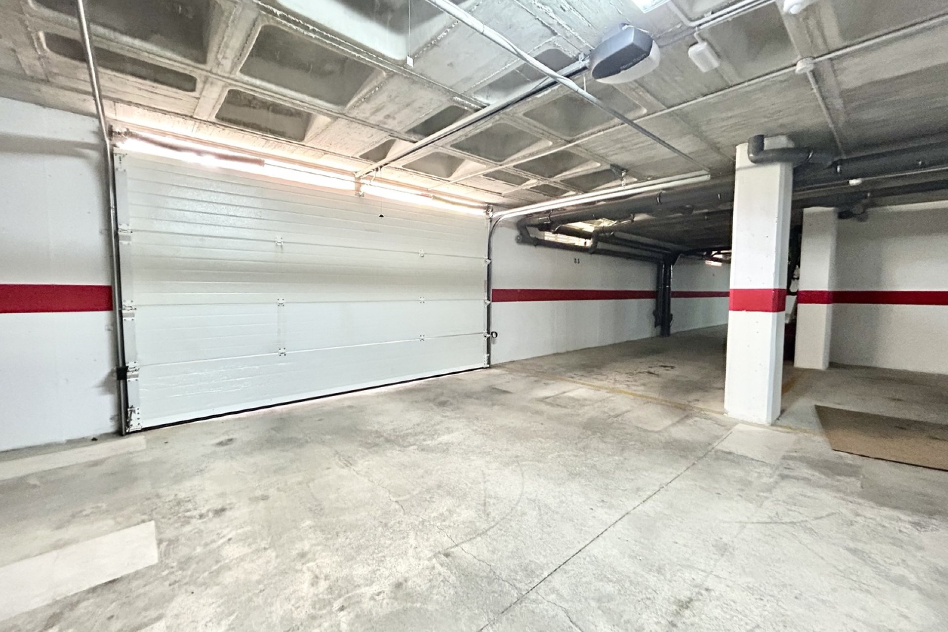 Revente - Apartment - Villamartín