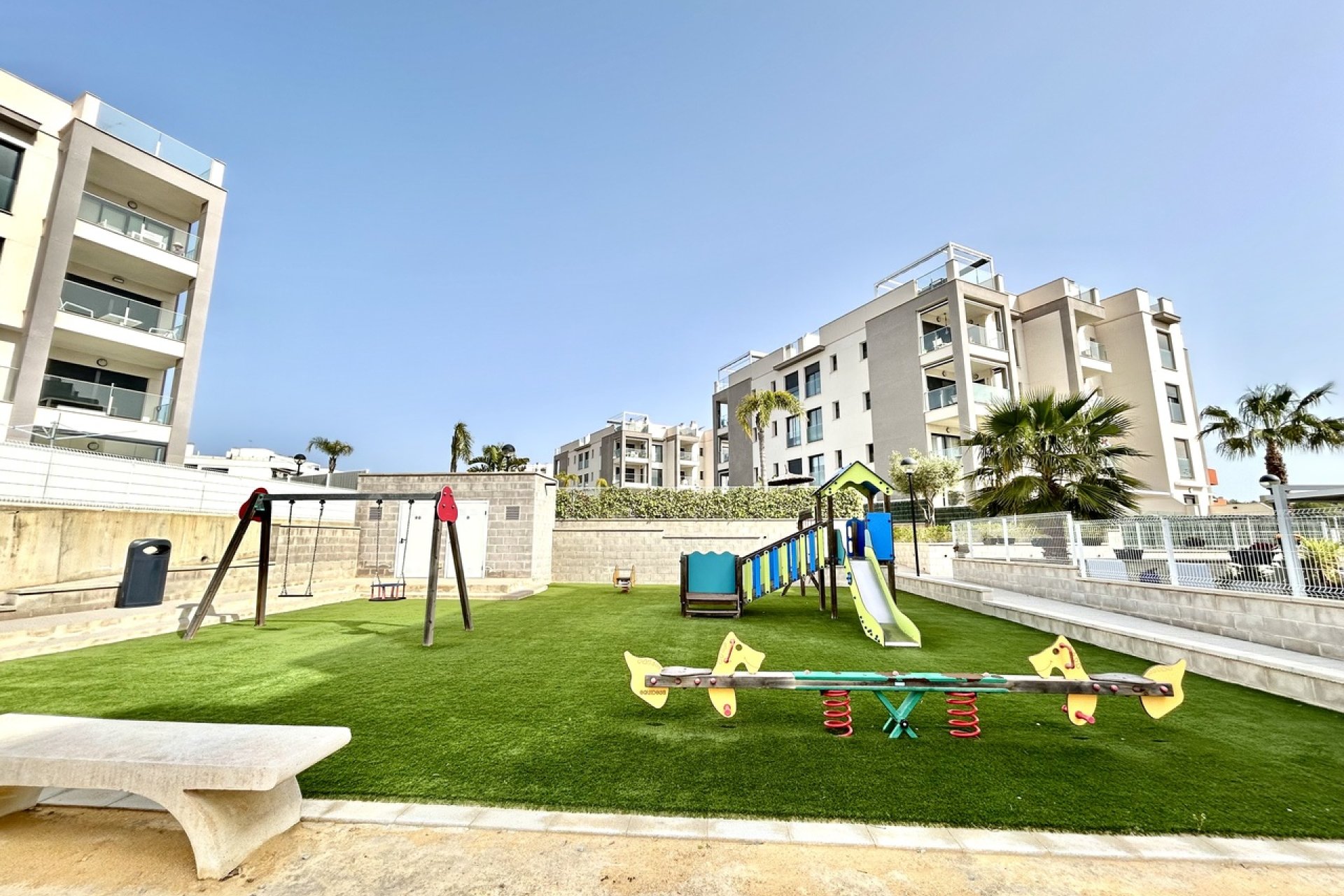 Revente - Apartment - Villamartín