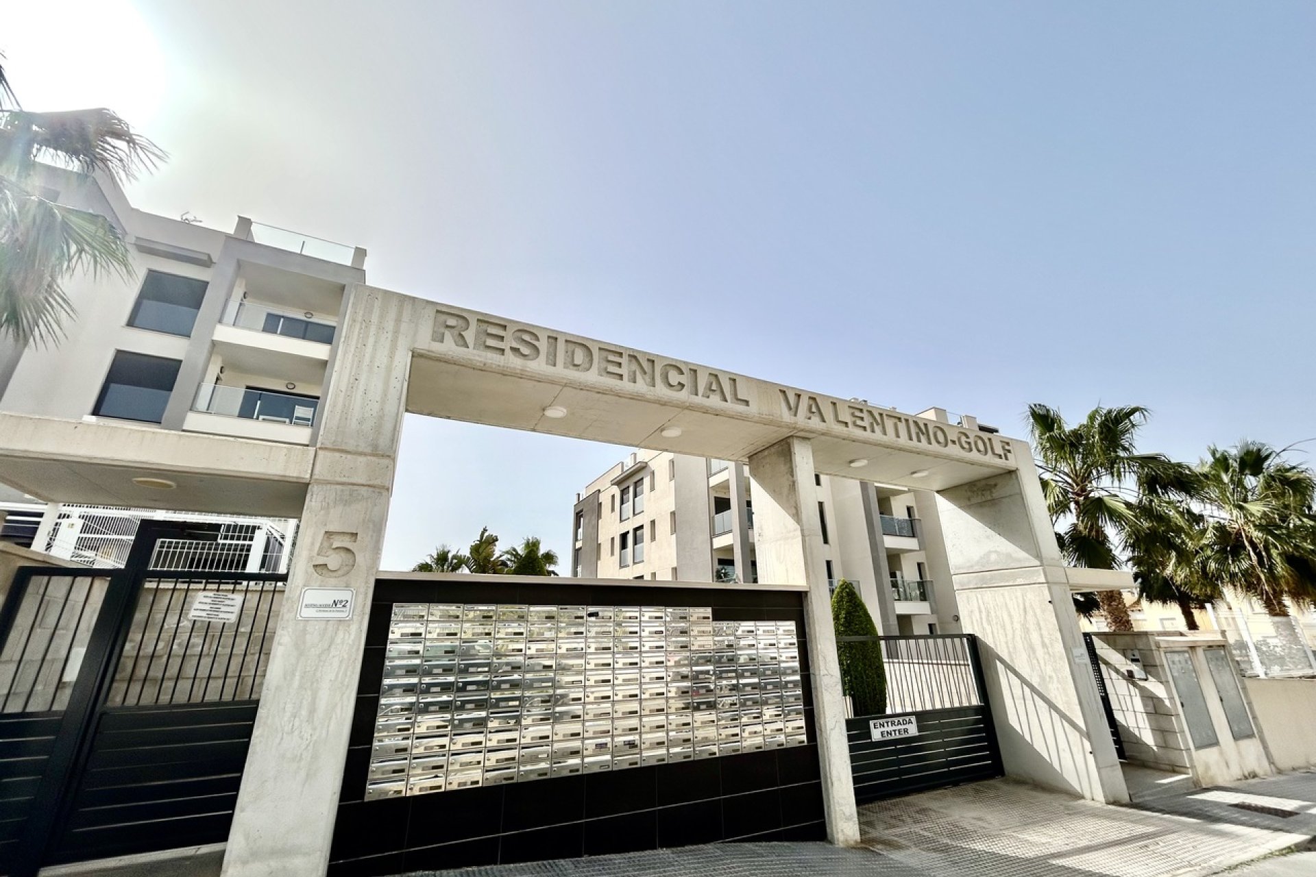 Revente - Apartment - Villamartín