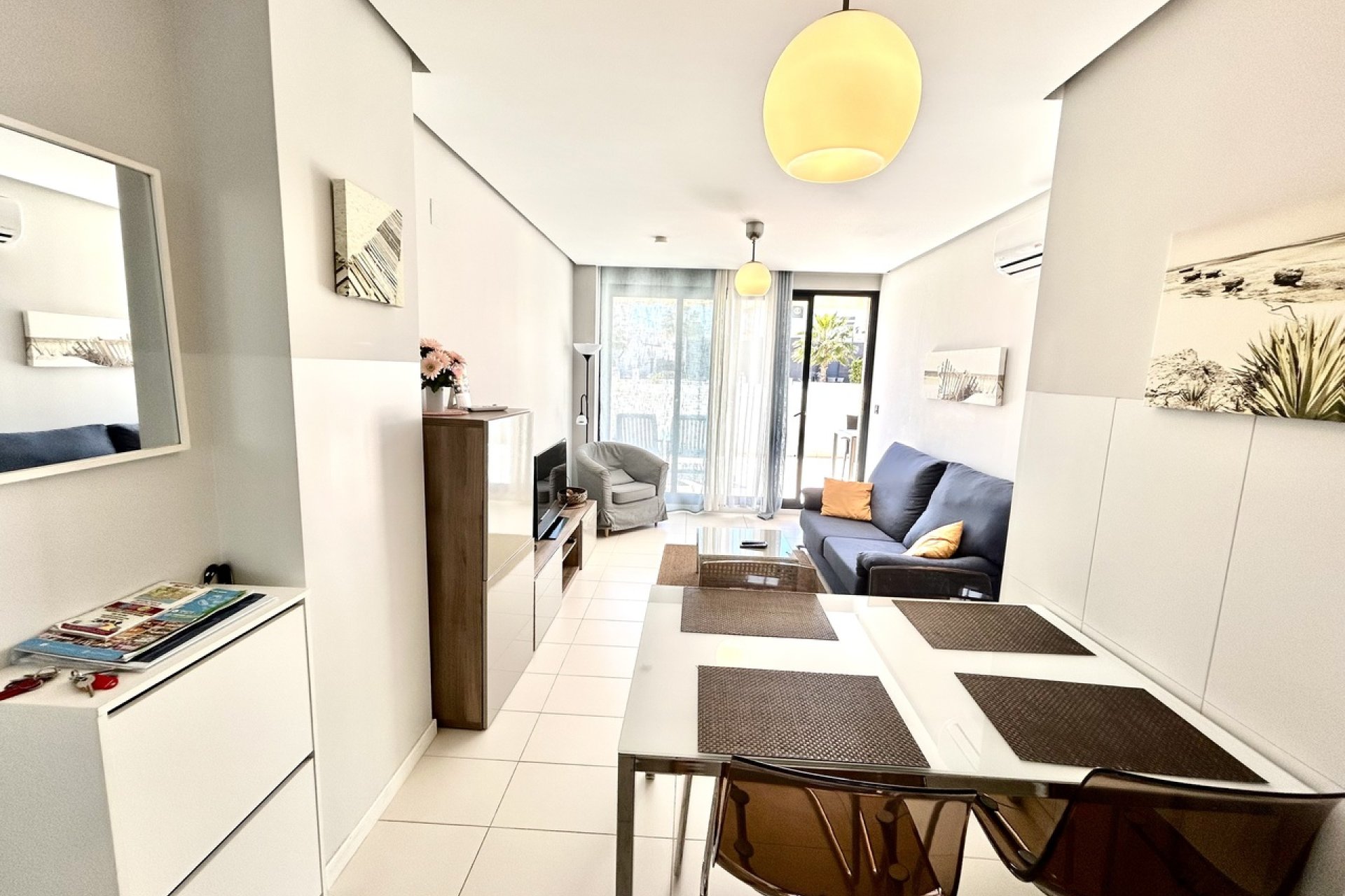 Revente - Apartment - Villamartín