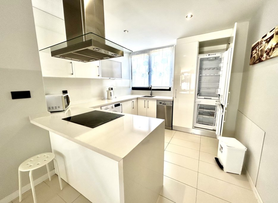Revente - Apartment - Villamartín
