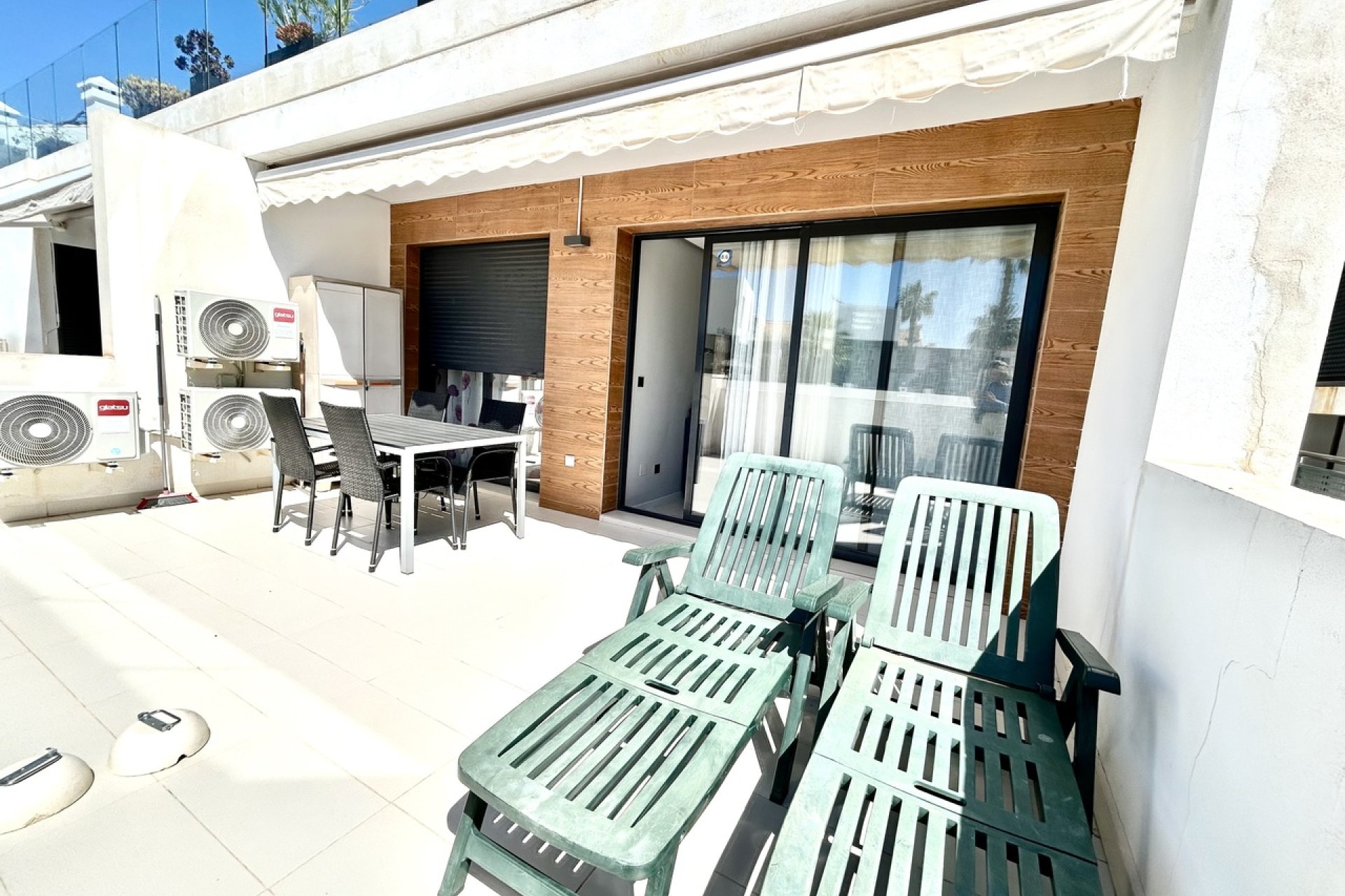 Revente - Apartment - Villamartín