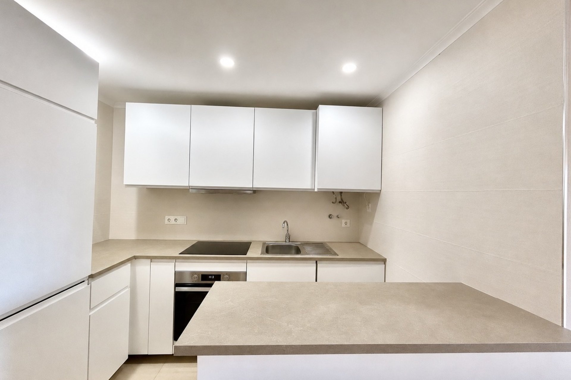 Revente - Apartment - Villamartín