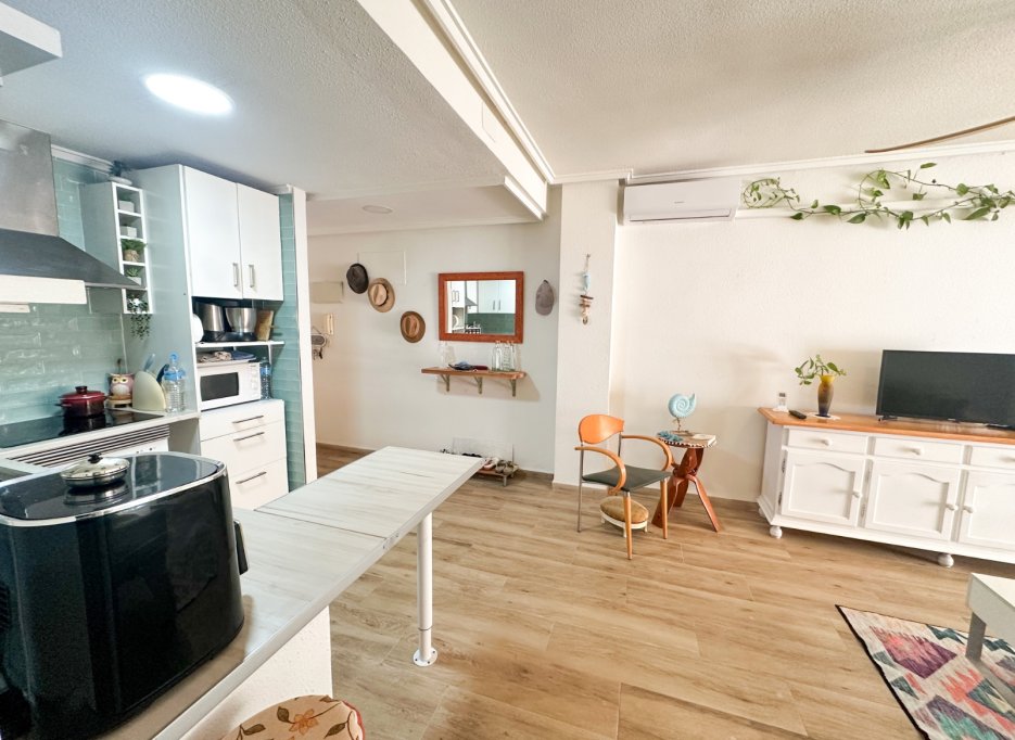Revente - Appartement - Torrevieja - Centro