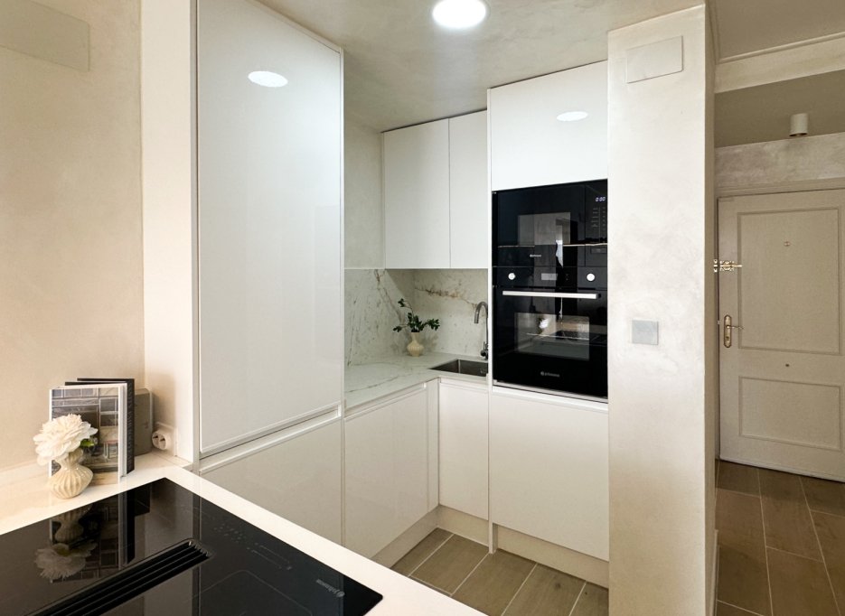 Revente - Appartement - Torrevieja - Centro