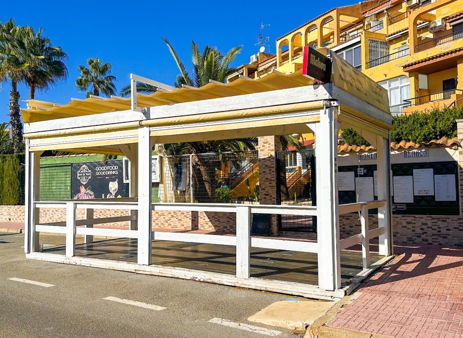 Revente - Commercial - Torrevieja - Nueva Torrevieja - Aguas Nuevas