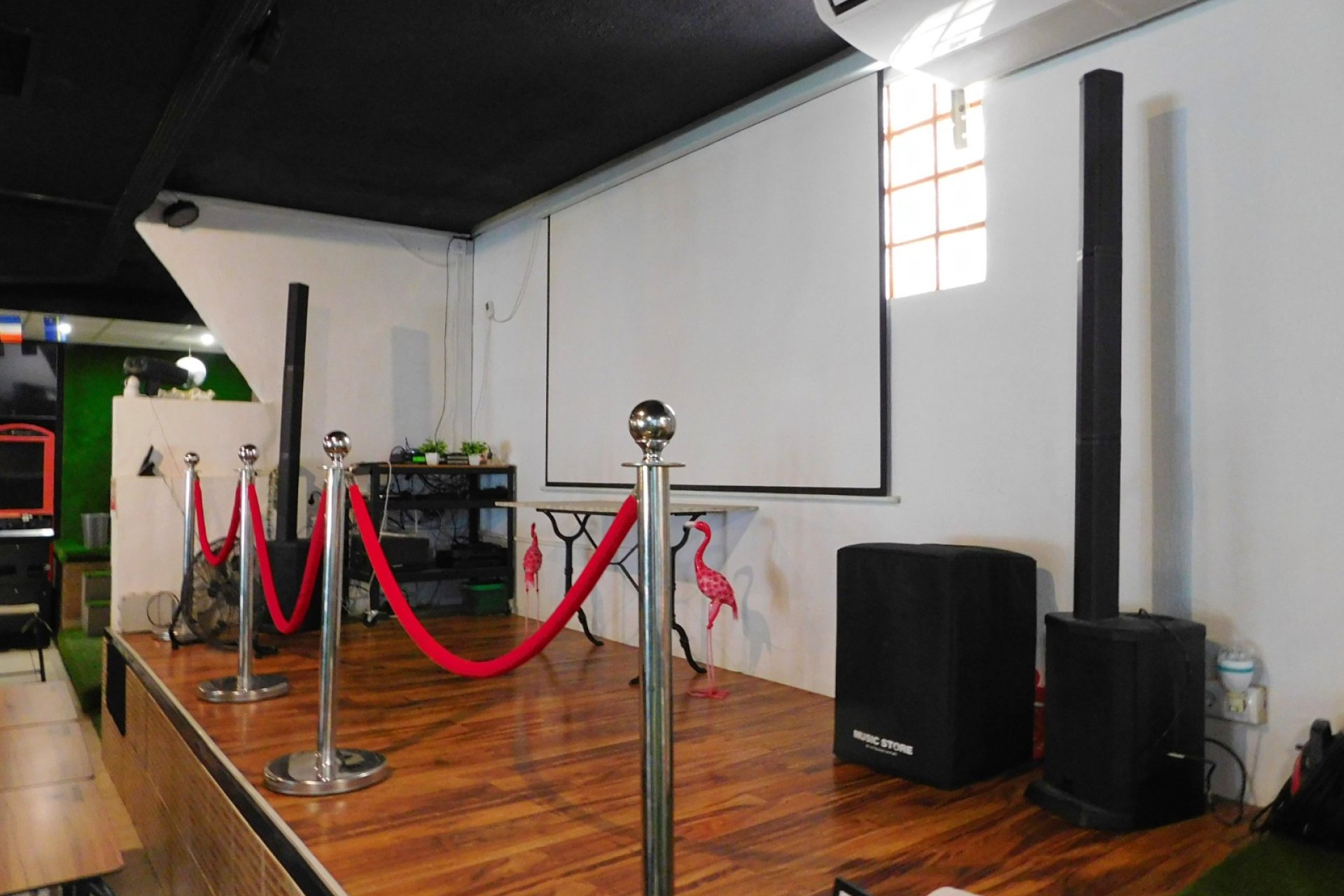 Revente - Commercial Unit - San Miguel de Salinas - San Miguel Salinas