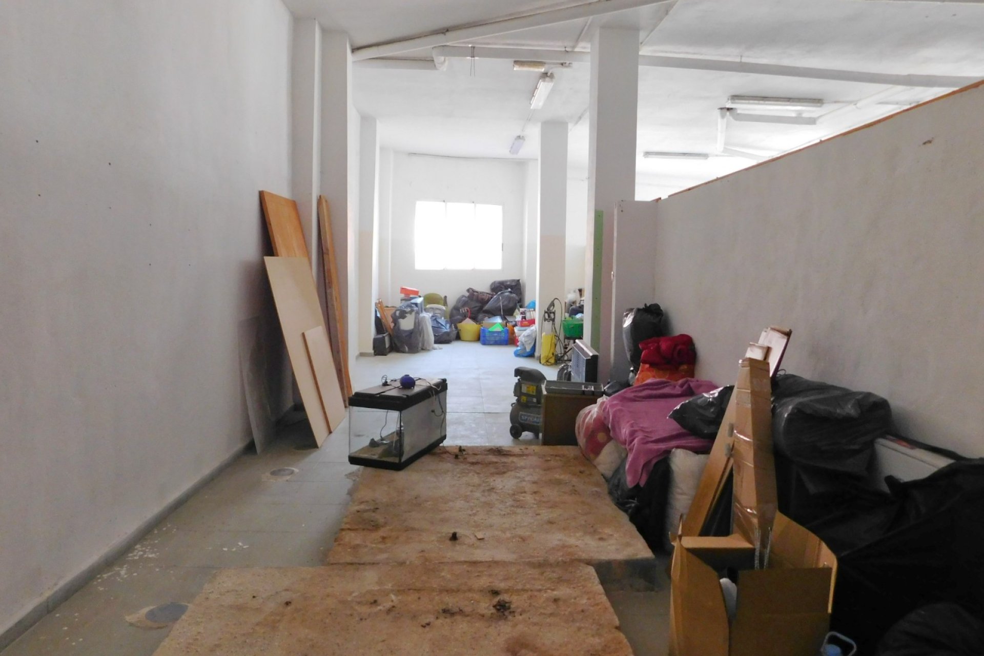 Revente - Commercial Unit - San Miguel de Salinas