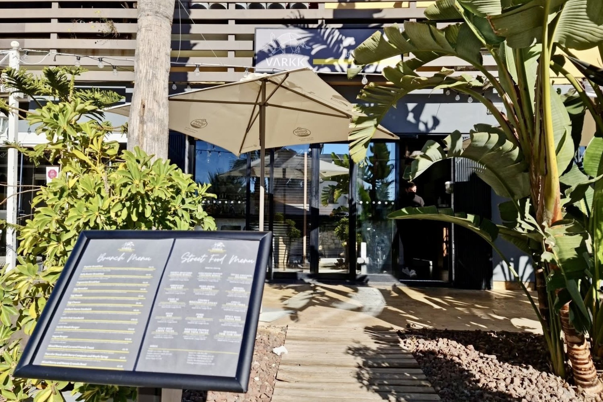 Revente - Commercial - Villamartín