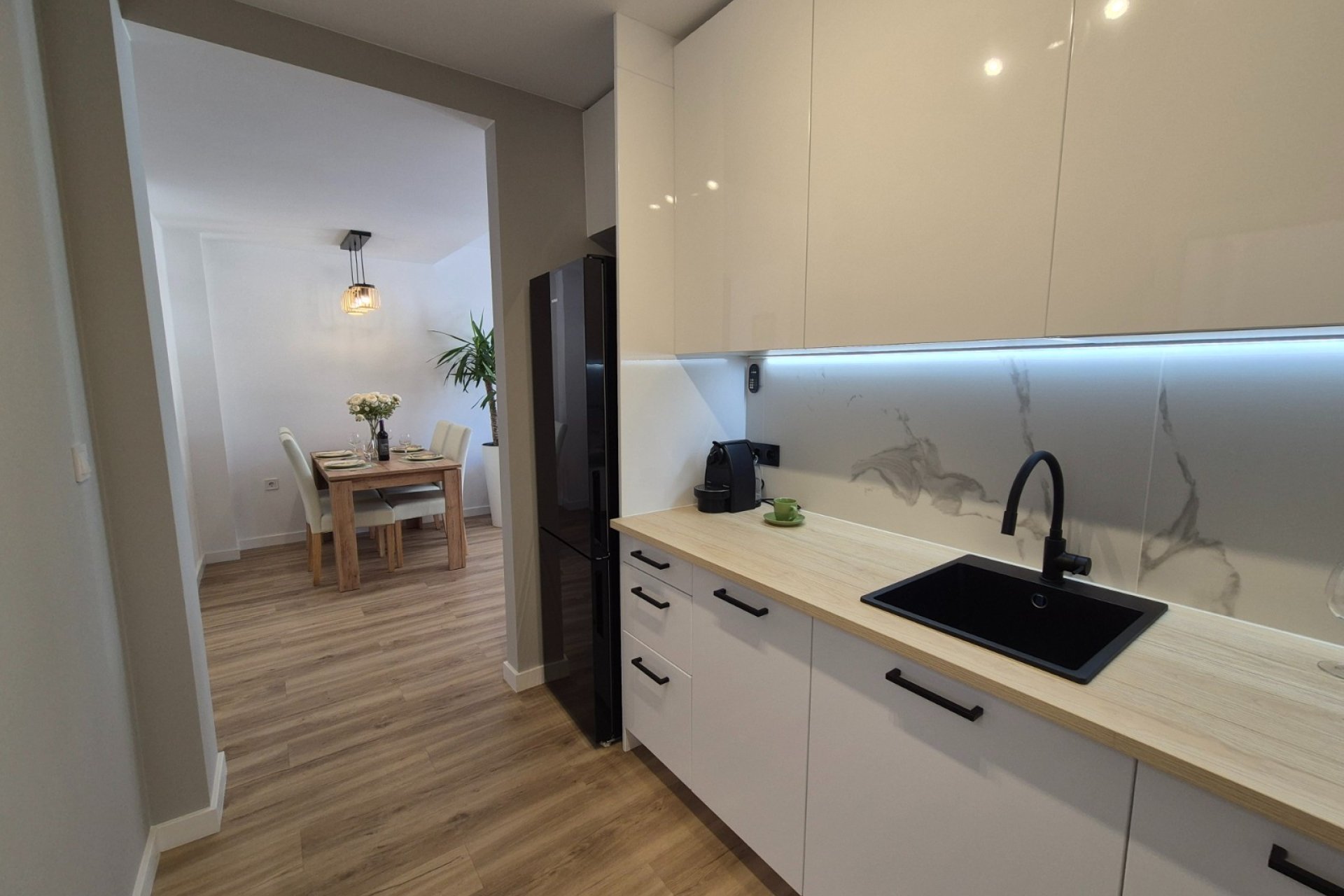 Revente - Maison de ville - Alicante - La Florida
