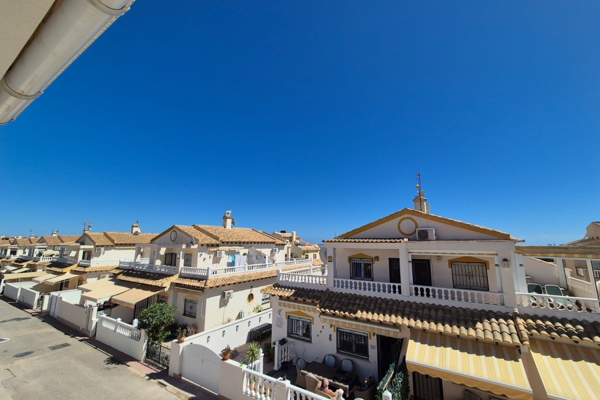 Revente - Maison de ville - Alicante - La Florida