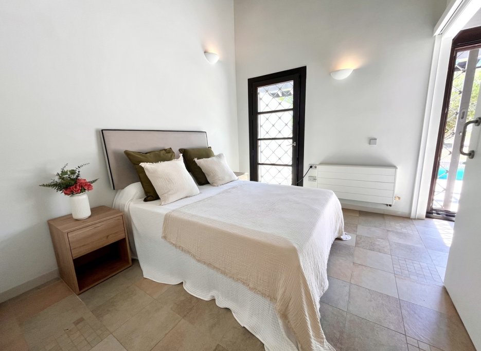 Revente - Maison de ville - Sucina