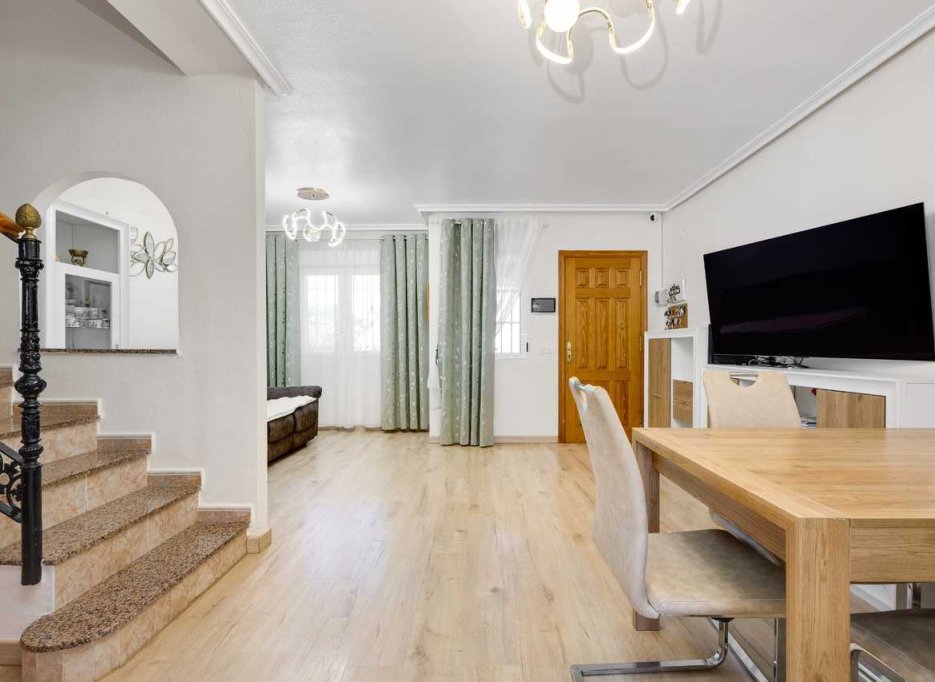 Revente - Maison de ville - Torrevieja