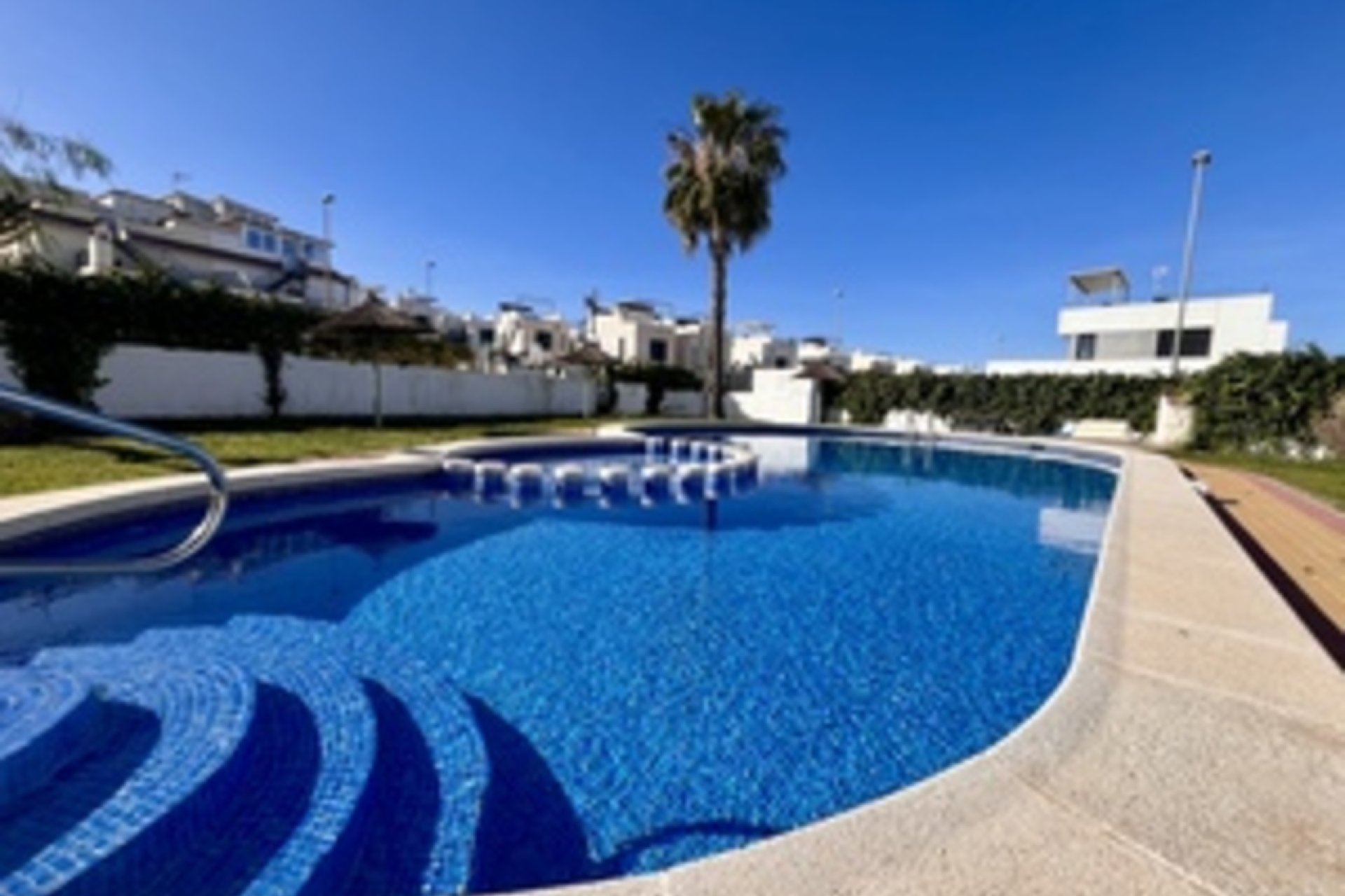 Revente - Maison de ville - Villamartín