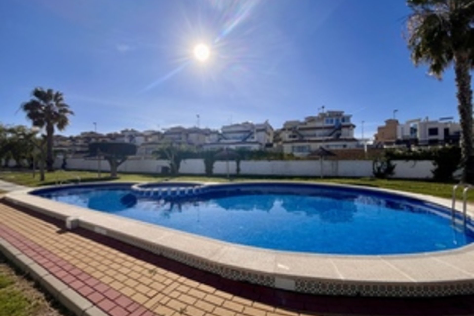 Revente - Maison de ville - Villamartín