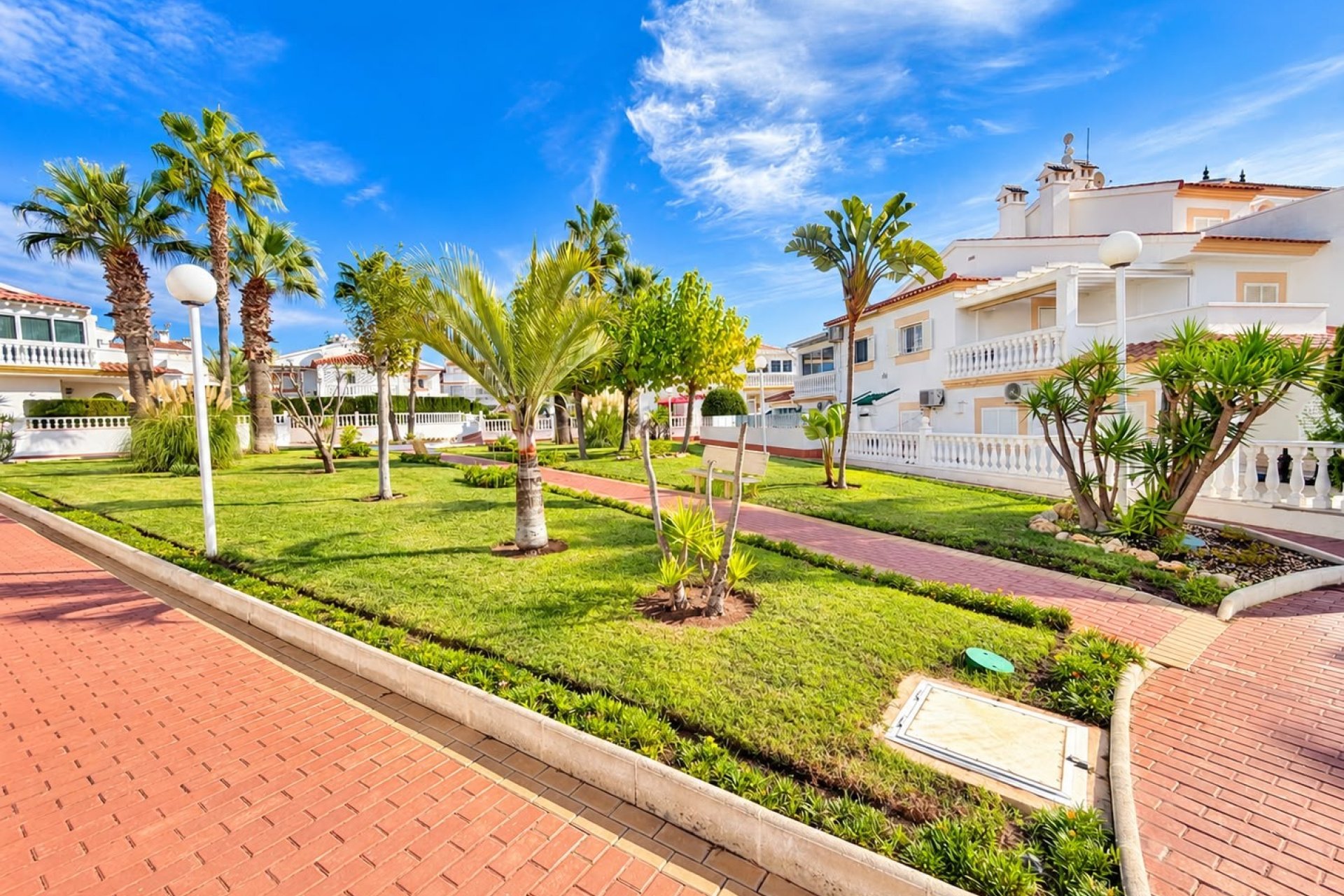 Revente - Semi - Detached Villa - Alicante - La Florida