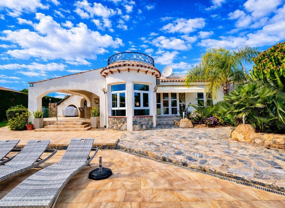 Revente - Villa - Cabo Roig