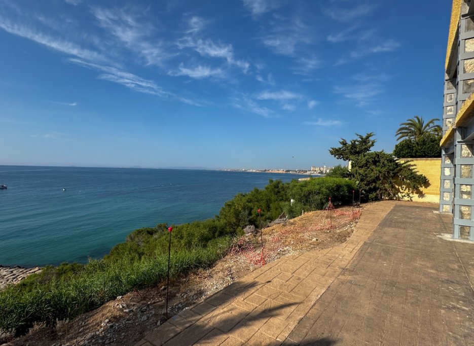 Revente - Villa - Cabo Roig