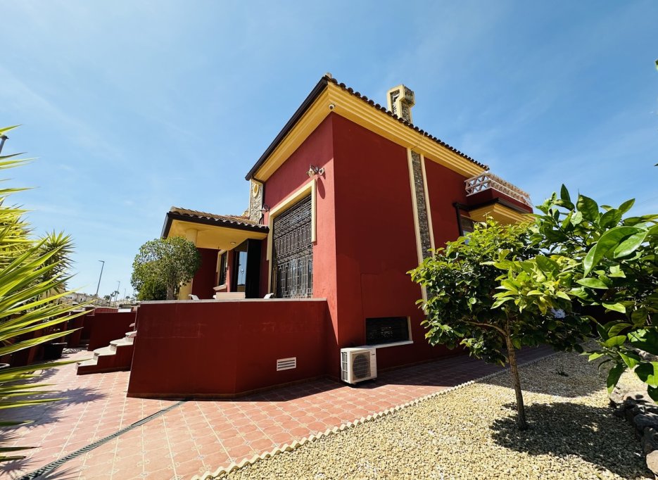 Revente - Villa - Cuidad Quesada