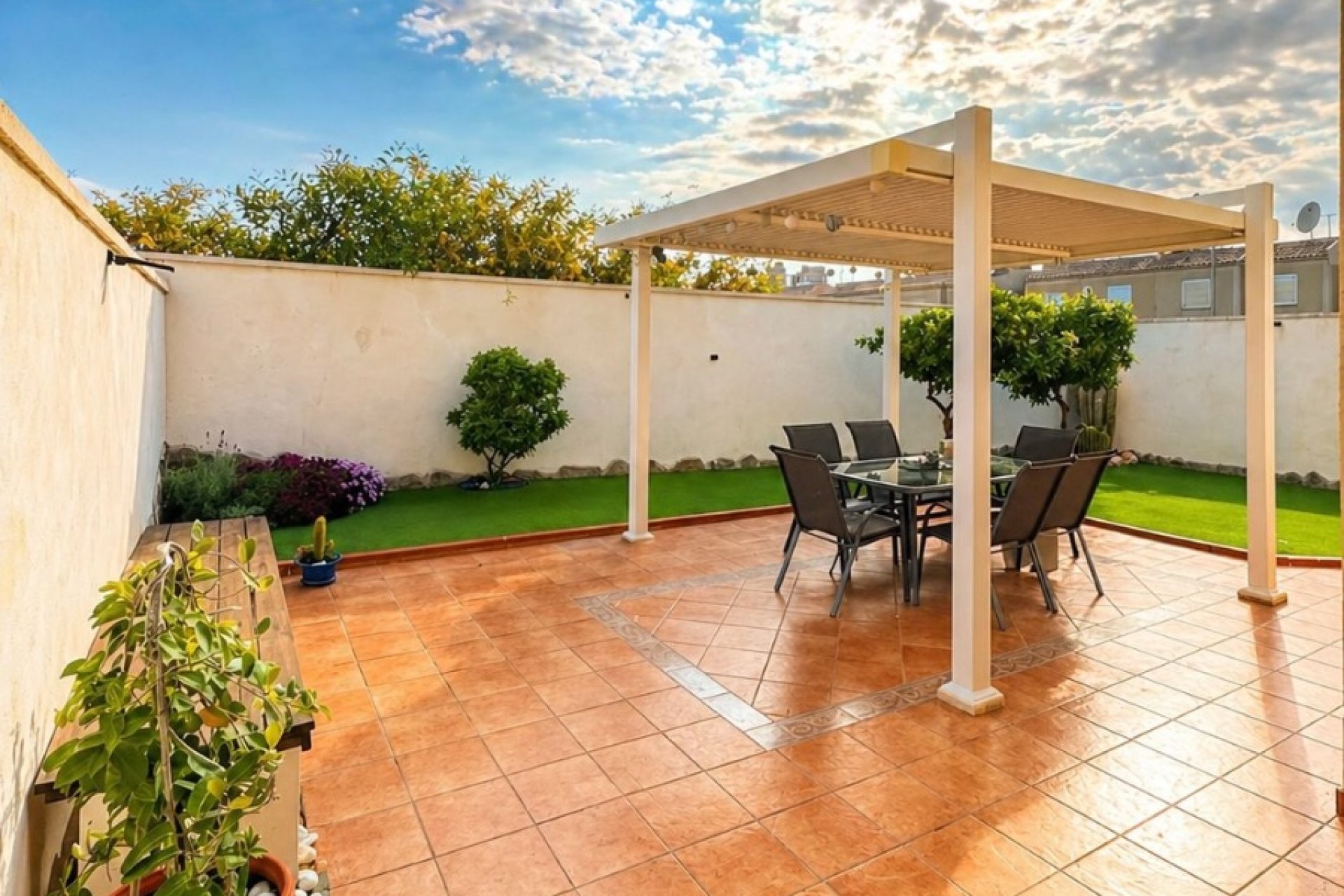 Revente - Villa - Torrevieja - Nueva Torrevieja - Aguas Nuevas