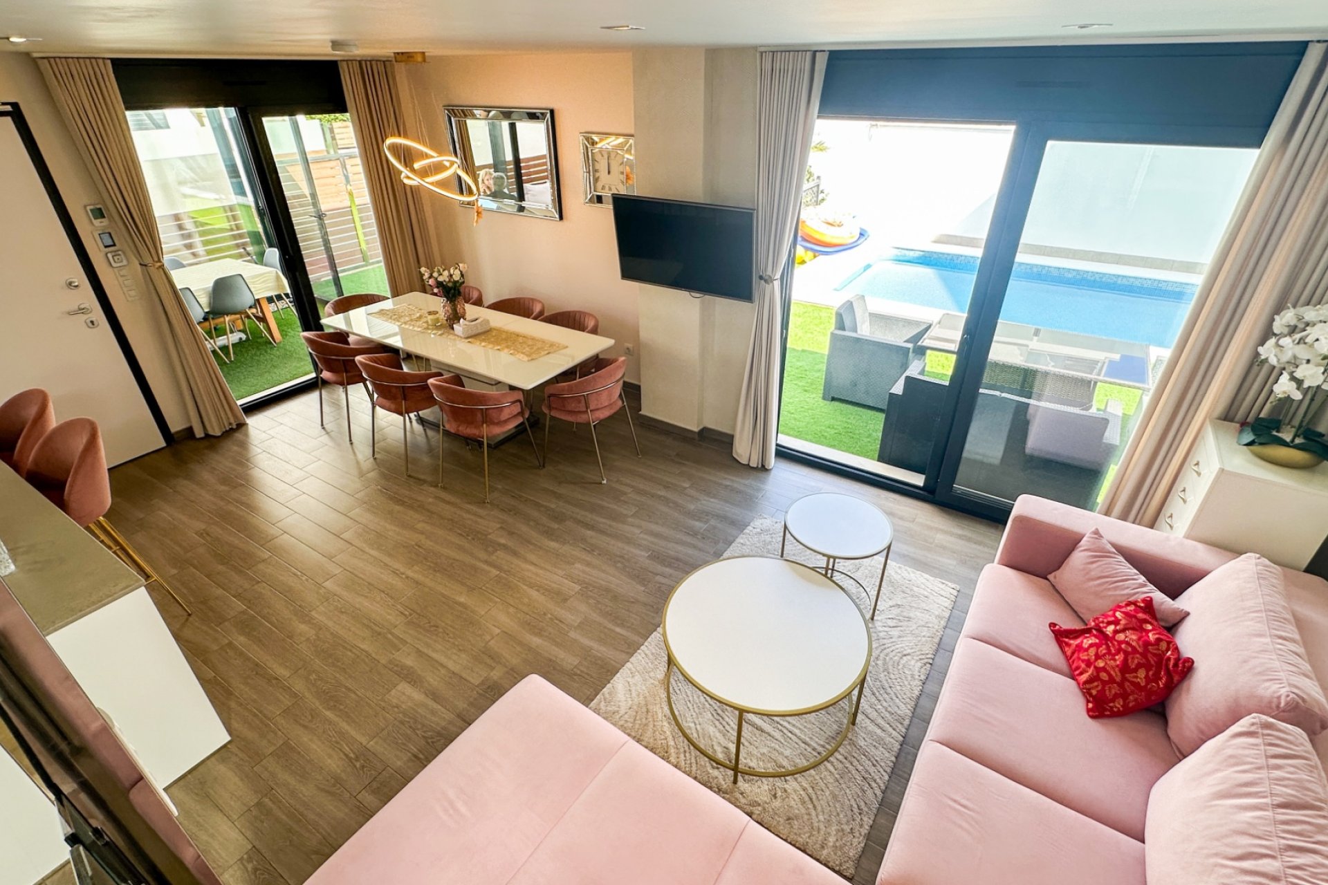 Revente - Villa - Torrevieja - Nueva Torrevieja - Aguas Nuevas