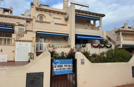 Townhouse - Resale - Las Ramblas - Las Ramblas