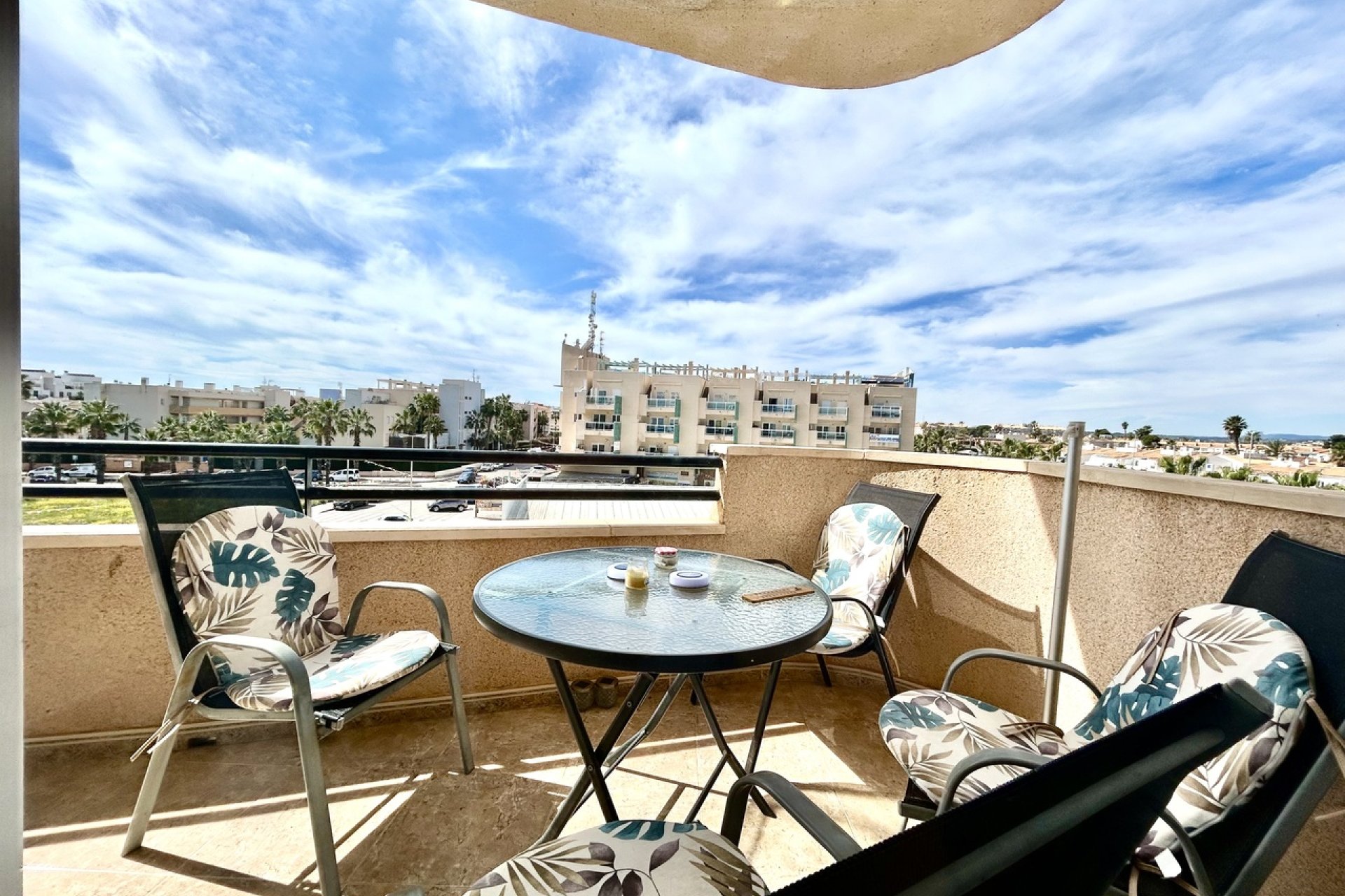 Videresalg - Apartment - Cabo Roig