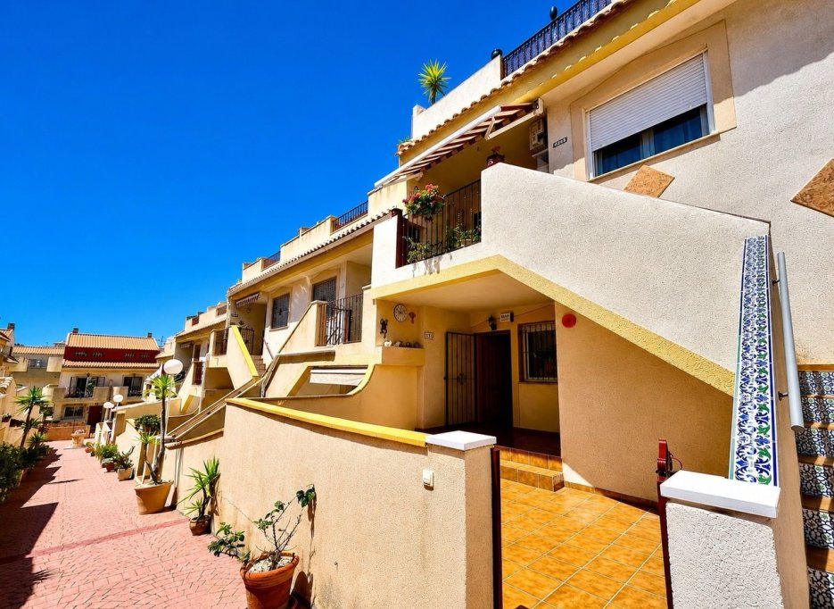 Videresalg - Apartment - La Zenia