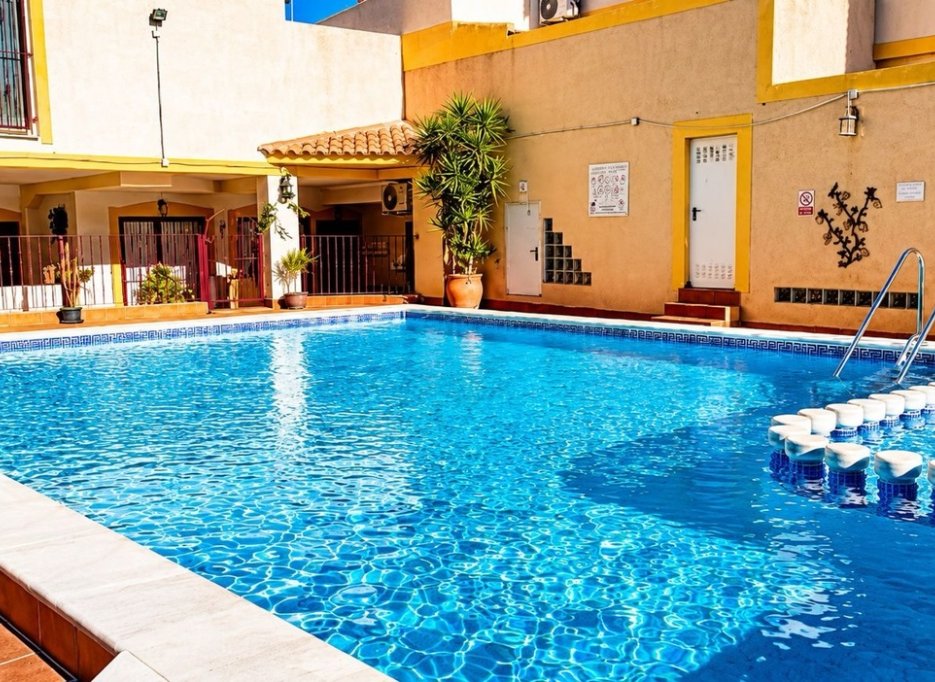 Videresalg - Apartment - La Zenia