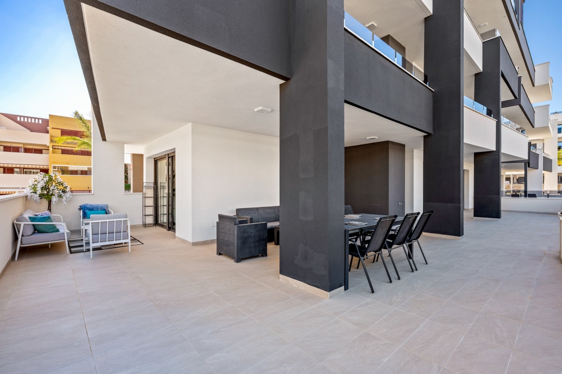 Videresalg - Apartment - Orihuela Costa - Playa Flamenca