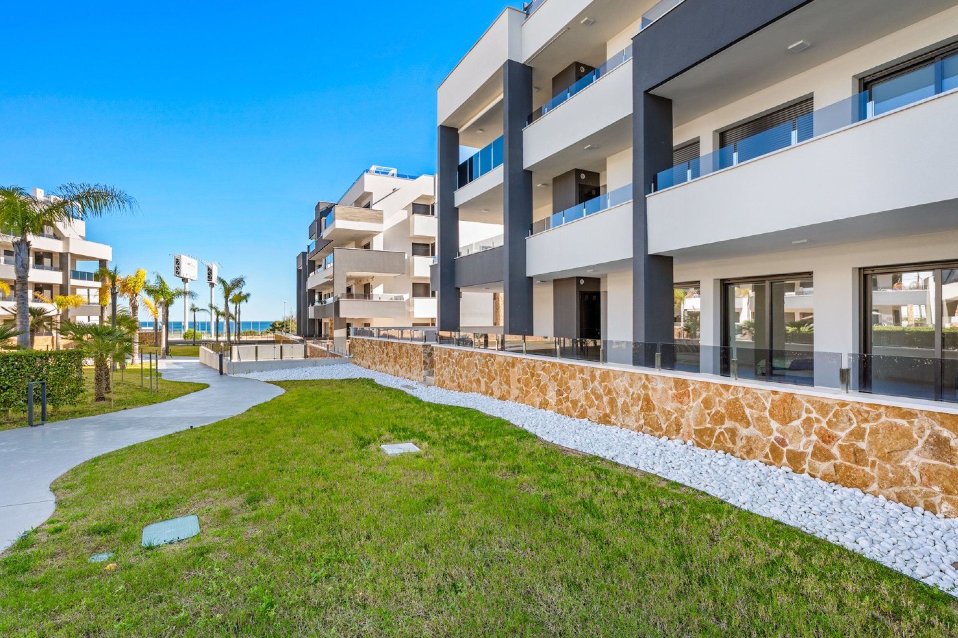 Videresalg - Apartment - Orihuela Costa - Playa Flamenca