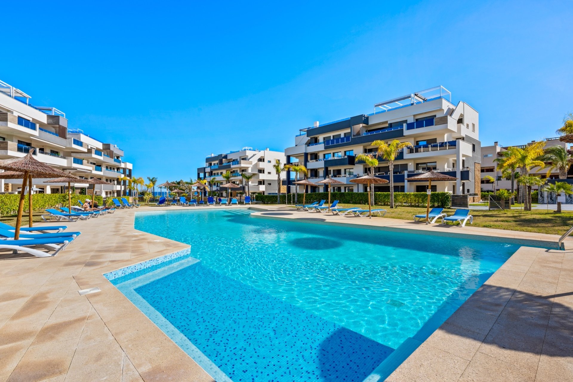 Videresalg - Apartment - Orihuela Costa - Playa Flamenca