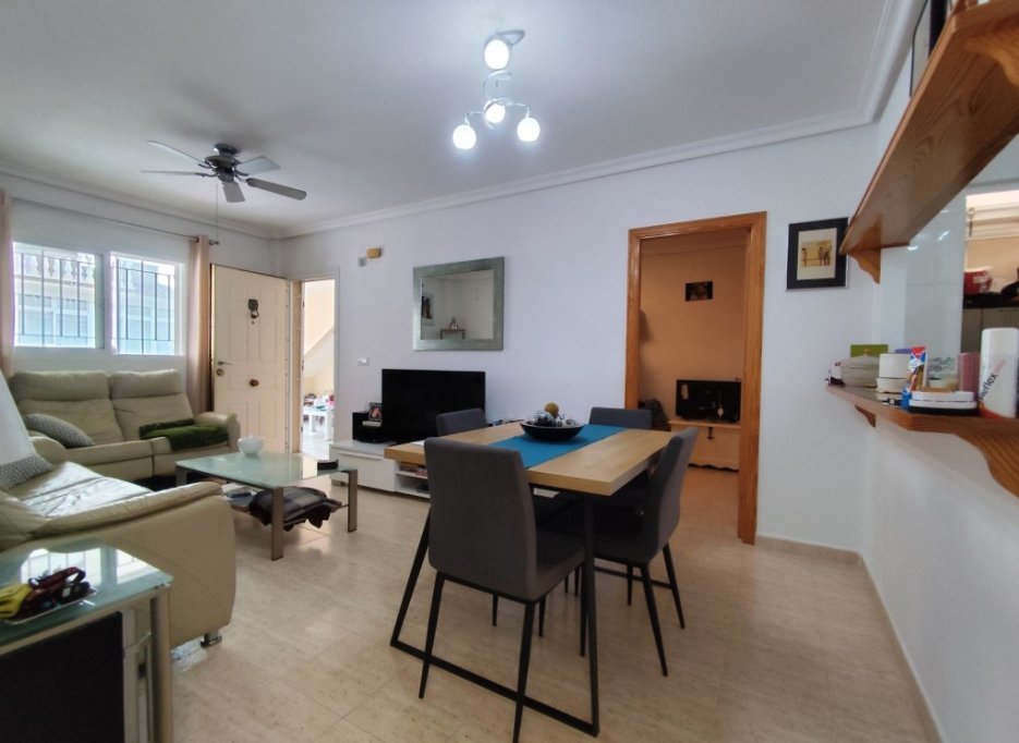 Videresalg - Apartment - Orihuela Costa