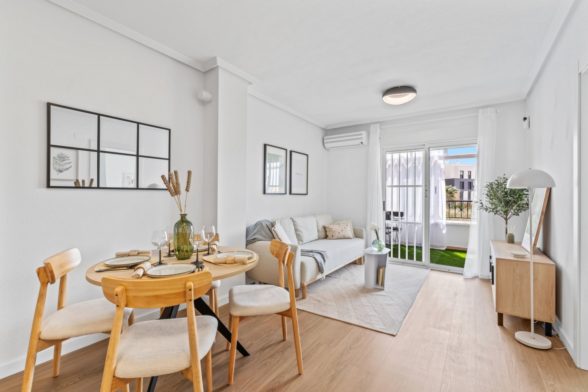 Videresalg - Apartment - Playa Flamenca