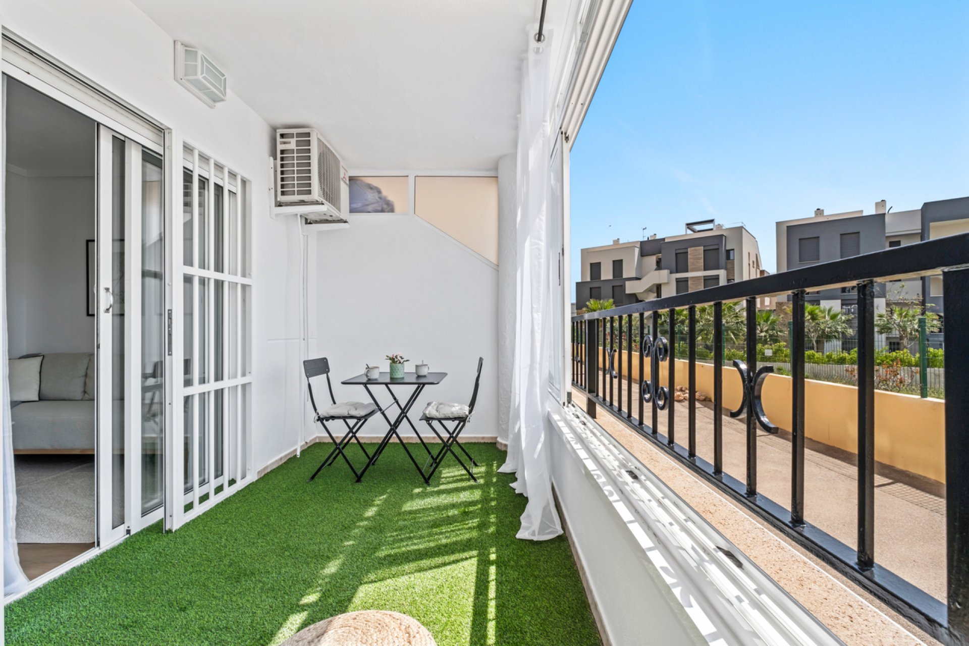 Videresalg - Apartment - Playa Flamenca