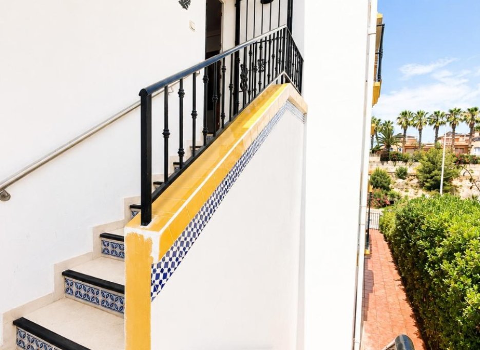 Videresalg - Apartment - Top Floor - Los Dolses