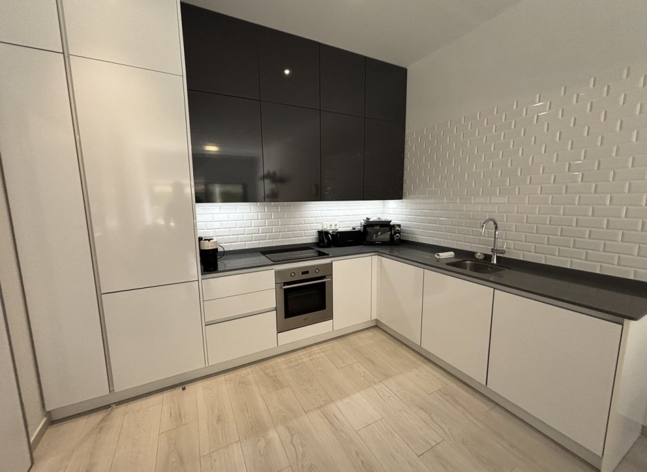 Videresalg - Apartment - Villamartín