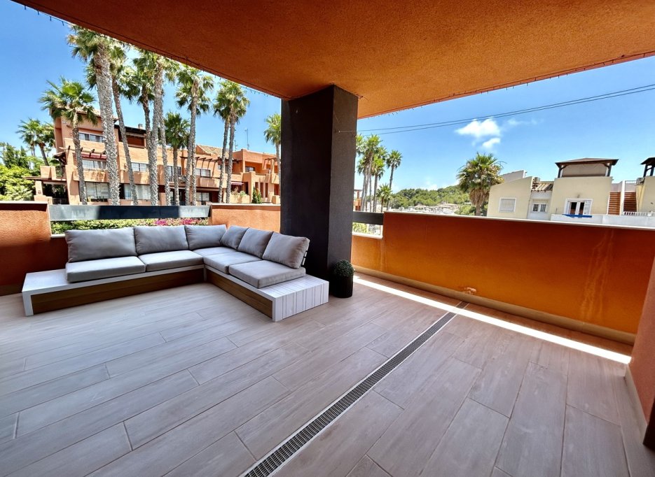 Videresalg - Apartment - Villamartín