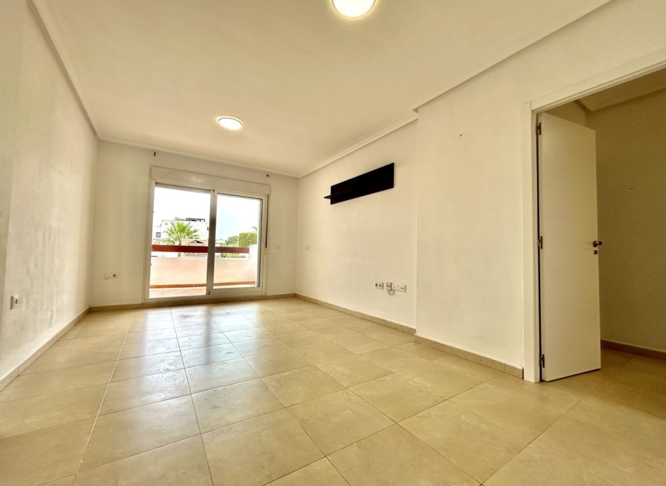 Videresalg - Apartment - Villamartín