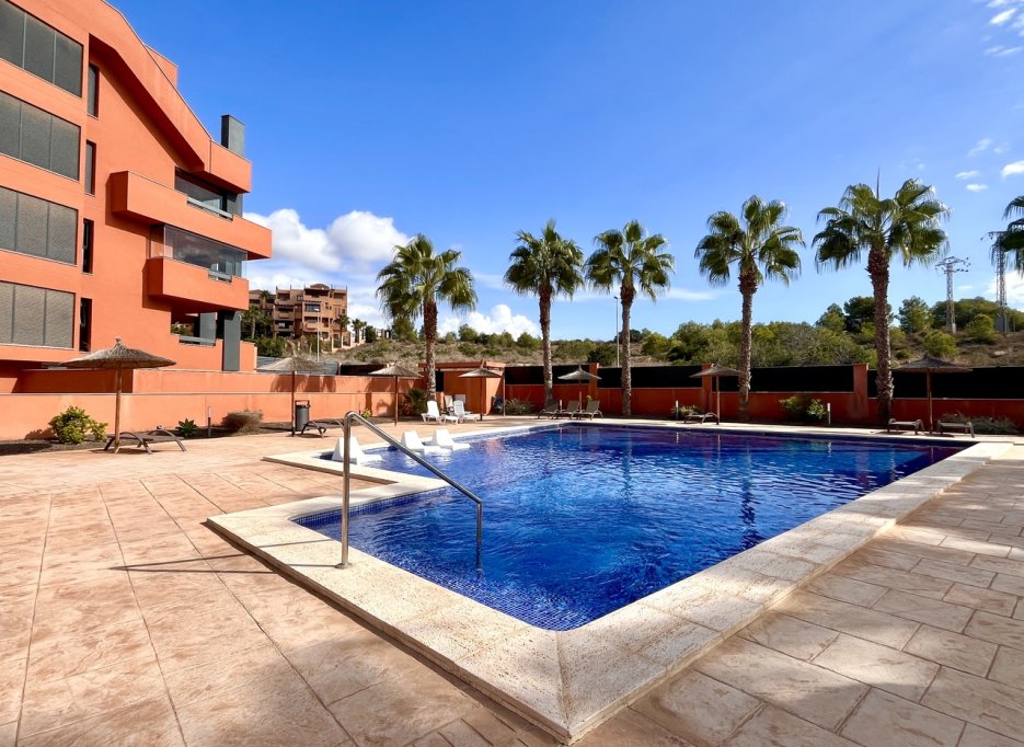 Videresalg - Apartment - Villamartín
